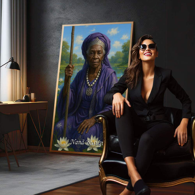 Quadro Decorativo Orixá Nanã: Sabedoria Ancestral | quadros decorativos para sala | Mulher africana em roxo com lótus brancos, água ao fundo, olhar dignidade. | em Quadros para Sala | Porao dos Quadros