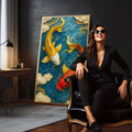Quadro Decorativo Peixes Koi em Movimento | quadros decorativos para sala | Duas carpas em dourado e vermelho nadam em águas azul profundo com nuvens douradas molduando a cena | em Quadros para Sala | Porao dos Quadros
