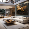 Quadro Decorativo Cavalo Dourado em Movimento | quadros decorativos para sala | Cavalo em ouro modelado em relevo contra fundo preto texturizado, com juba e cauda volumosas. | em Quadros para Sala | Porao dos Quadros