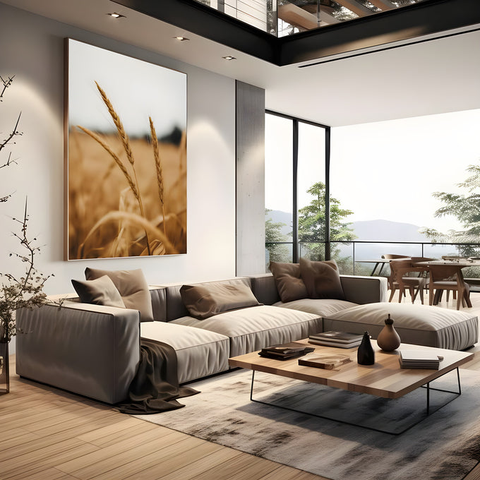 Espigas de trigo douradas em close com campo desfocado ao fundo em tons quentes, quadro decorativo