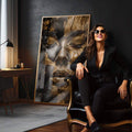 Quadro Decorativo - Luxo Dourado Feminino Inesquecível | quadros decorativos | Rosto em preto e dourado com texturas sobrepostas e efeito de ouro batido. | em Quadros para Escritorio | Porao dos Quadros