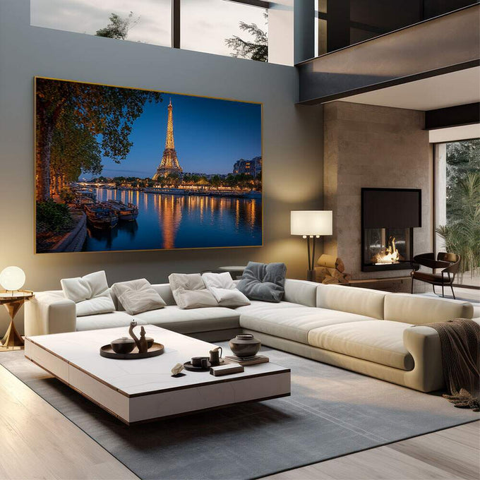 Quadro Decorativo Torre Eiffel Noturna | quadros decorativos | Torre Eiffel iluminada à noite com reflexo dourado no Rio Sena sob céu azul profundo | em Quadros para Escritorio | Porao dos Quadros