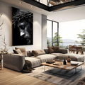 Rosto de Jesus de perfil com coroa de espinhos e olhos fechados em preto e branco, quadro decorativo