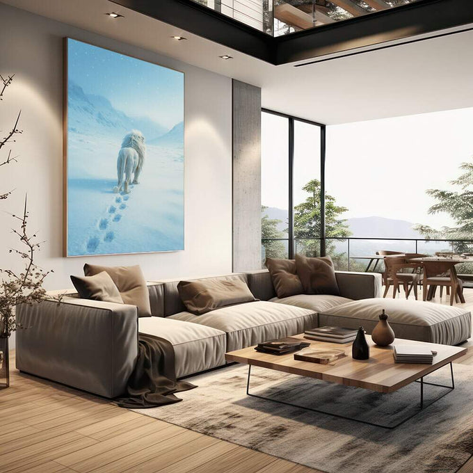 Quadro Decorativo Leão Branco na Neve | quadros decorativos | Lobo branco caminhando na neve com pegadas deixadas atrás, paisagem gelada com montanhas ao fundo. | em Quadros para Escritorio | Porao dos Quadros
