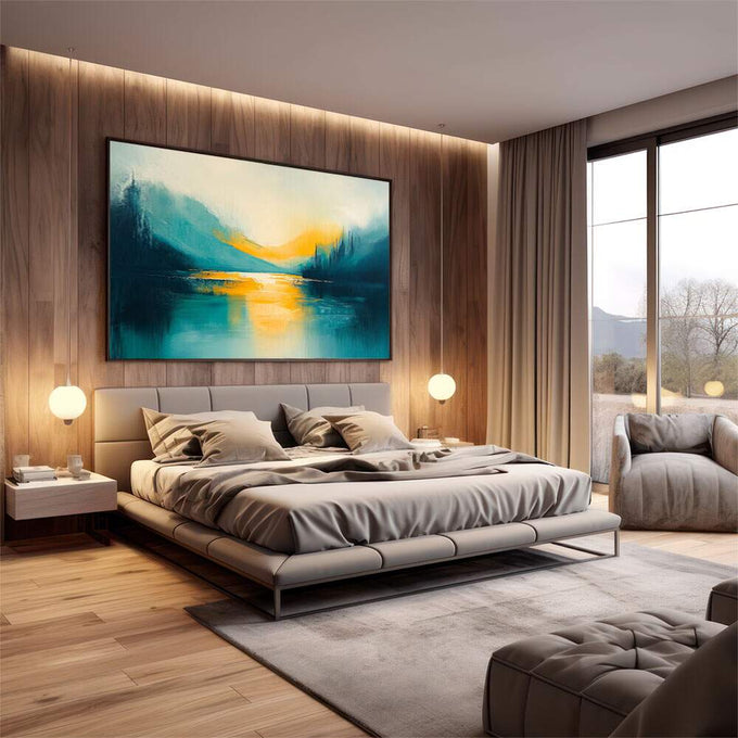 Quadro Decorativo Paisagem Moderna e Serena | quadros decorativos premium | Lago turquesa com montanhas azuis e amanhecer dourado refletido na água com pinceladas expressivas. | em ambiente 4 | Porao dos Quadros