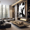 Quadro Decorativo Mistério em Preto e Branco | quadros decorativos premium | Retrato abstrato em preto e branco com traços dissolutos e contraste dramático. | em ambiente 4 | Porao dos Quadros