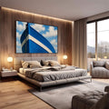 Quadro Decorativo Navegação Tranquila Marítima | quadros decorativos premium | Proa de barco azul e branco com corrente de âncora contra céu nublado. | em ambiente 4 | Porao dos Quadros