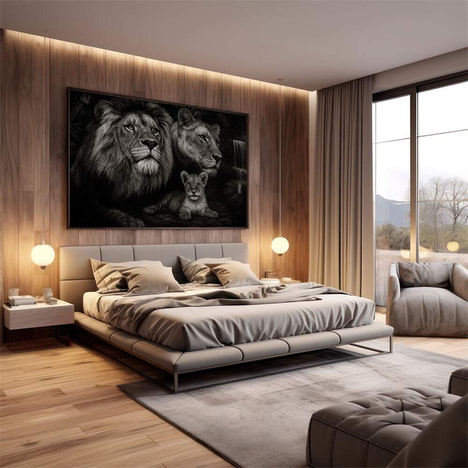 Quadro Decorativo Leões Majestosos | quadros decorativos premium | Leão majestoso com lionesa e filhote em preto e branco, composição realista com profundidade de luz e sombra | em ambiente 4 | Porao dos Quadros