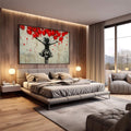 Quadro Decorativo Alegria com Balões Coloridos | quadros decorativos premium | Menina em silhueta preta com braços abertos segurando balões vermelhos em fundo branco desgastado | em ambiente 4 | Porao dos Quadros