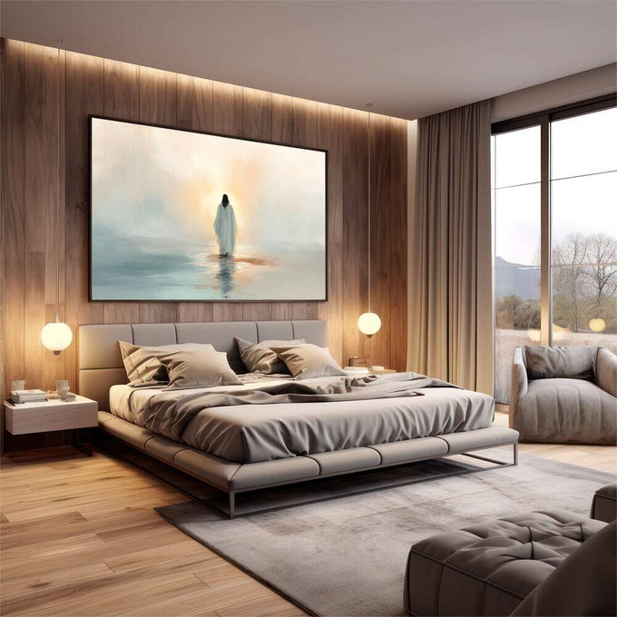 Quadro Decorativo Reflexo Etéreo | quadros decorativos premium | Figura em branco na água sob amanhecer dourado com neblina azulada ao fundo | em ambiente 4 | Porao dos Quadros