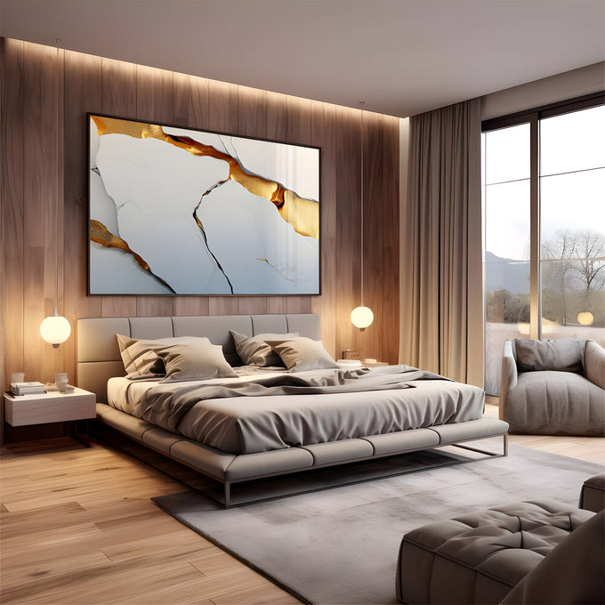 Mármore branco com leve tom azulado e rachaduras preenchidas por veios de ouro, quadro decorativo