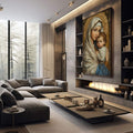 Quadro Decorativo Amor Eterno e Sofisticado | quadros decorativos premium | Madona com Menino Jesus em tons bege e dourado com halo decorativo. | em ambiente 4 | Porao dos Quadros