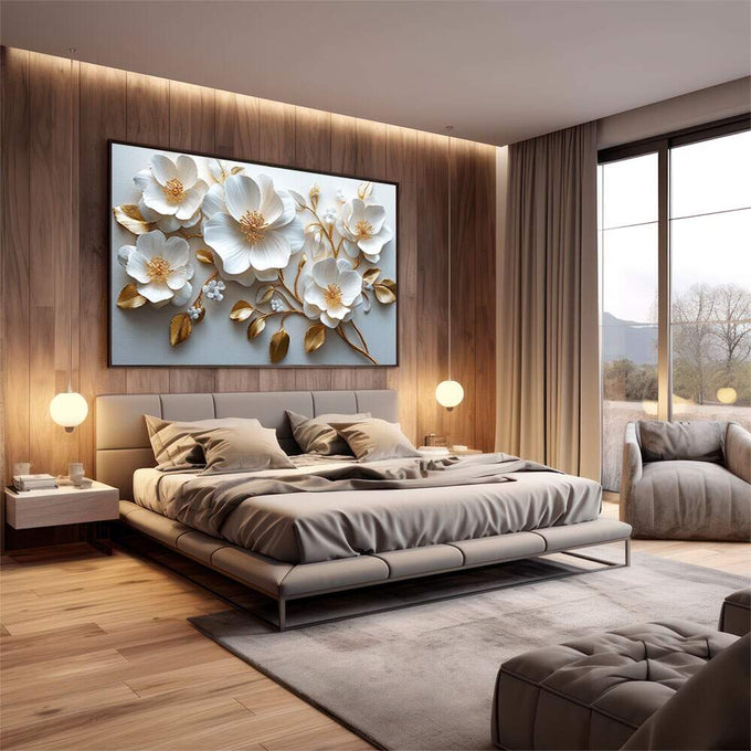 Quadro Decorativo Floral Sereno | quadros decorativos premium | Flores brancas em relevo com detalhes dourados e folhas em composição elegante | em ambiente 4 | Porao dos Quadros