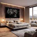 Leão, leoa e filhote em preto e branco sobre fundo escuro, arte realista, quadro decorativo
