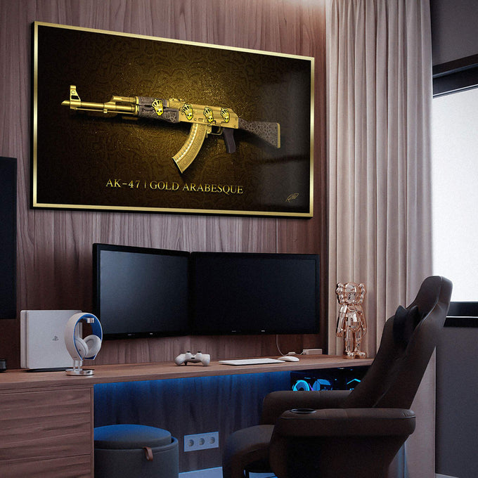 Quadro Decorativo AK-47 Dourado: Luxo e Poder - quadros decorativos para sala 1 Tela, 1 Tela Horizontal - em ambiente decorado
