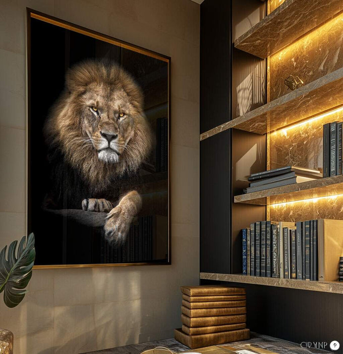 Quadro Decorativo O Leão Majestoso: Aura de Poder - quadros decorativos para sala 1 Tela Vertical, 3 Telas - em ambiente decorado