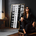 Quadro Decorativo Minimalista em Preto e Branco com Fachada Urbana - quadros decorativos para sala 1 Tela Vertical, 3 Telas - em living room premium