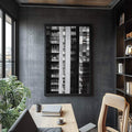 Quadro Decorativo Minimalista em Preto e Branco com Fachada Urbana - quadros decorativos para sala 1 Tela Vertical, 3 Telas - em ambiente decorado
