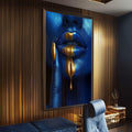 Quadro Decorativo Abstrato Azul da Mulher - quadros decorativos para sala 1 Tela Vertical, 3 Telas - em ambiente decorado