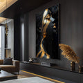 Quadro Decorativo Glamorosos Detalhes da Mulher em Dourado - quadros decorativos para sala 1 Tela Vertical, 3 Telas - em ambiente decorado