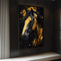 Quadro Decorativo Cavalo Abstrato Arte em Tons Amarelados - quadros decorativos para sala 1 Tela Vertical, 3 Telas - em ambiente decorado