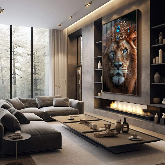 Quadro Decorativo Leão: A Majestade da Coroa de Rei - quadros decorativos 1 Tela Vertical, 3 Telas - em sala moderna