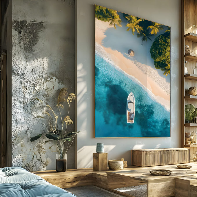 Vista aérea de lancha branca no mar turquesa, praia de areia clara e palmeiras, quadro decorativo