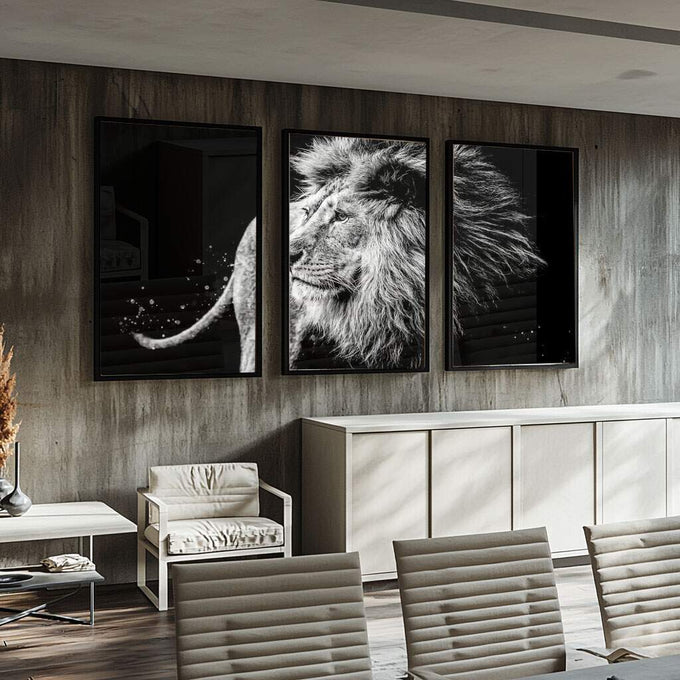 Quadro Decorativo Majestic Pride - Leões em Preto e Branco - quadros decorativos para sala 1 Tela Vertical, 3 Telas - em ambiente decorado