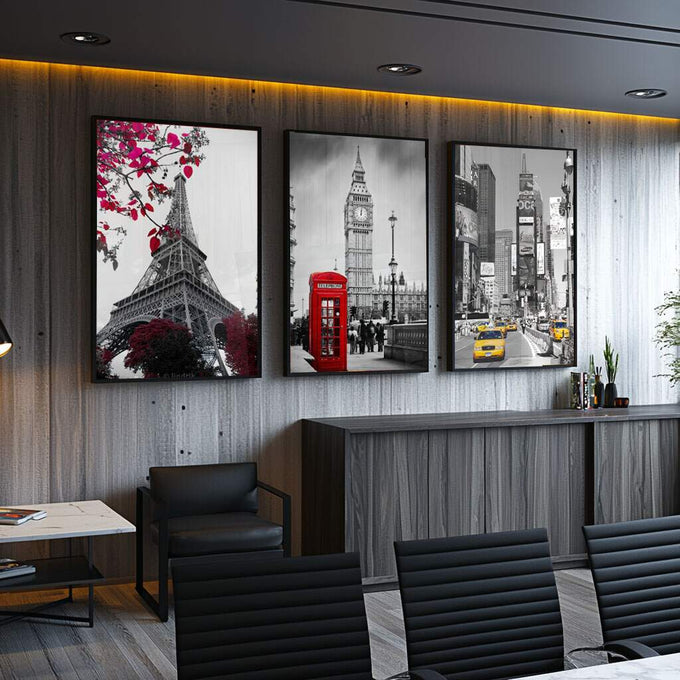 Quadro Decorativo: Ícones Mundiais com Toque Especial - quadros decorativos para sala 1 Tela Vertical, 3 Telas - em ambiente decorado