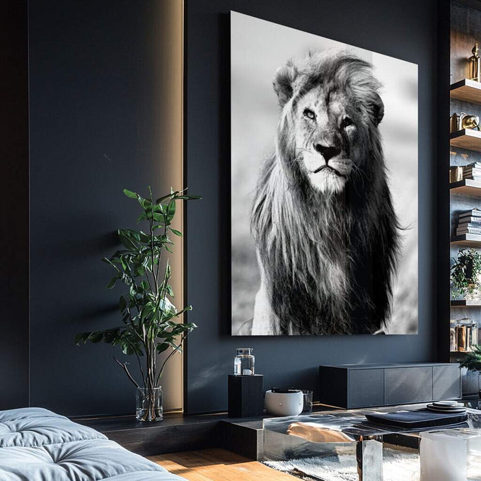 Quadro Decorativo: Rei da Selva em Preto e Branco - quadros decorativos para sala 1 Tela Vertical, 3 Telas - em ambiente decorado