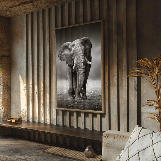 Quadro Decorativo Majestade em Preto e Branco: Elefante - quadros decorativos para sala 1 Tela Vertical, 3 Telas - em ambiente decorado