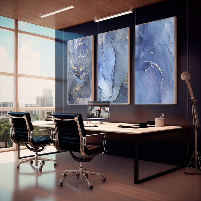 Quadro Decorativo: Oceano de Luxo em Azul e Ouro - quadros decorativos 1 Tela Vertical, 3 Telas - em sala moderna
