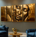 Rostos de mulher em ouro metálico, olhos fechados e mão no rosto, em tríptico, quadro decorativo