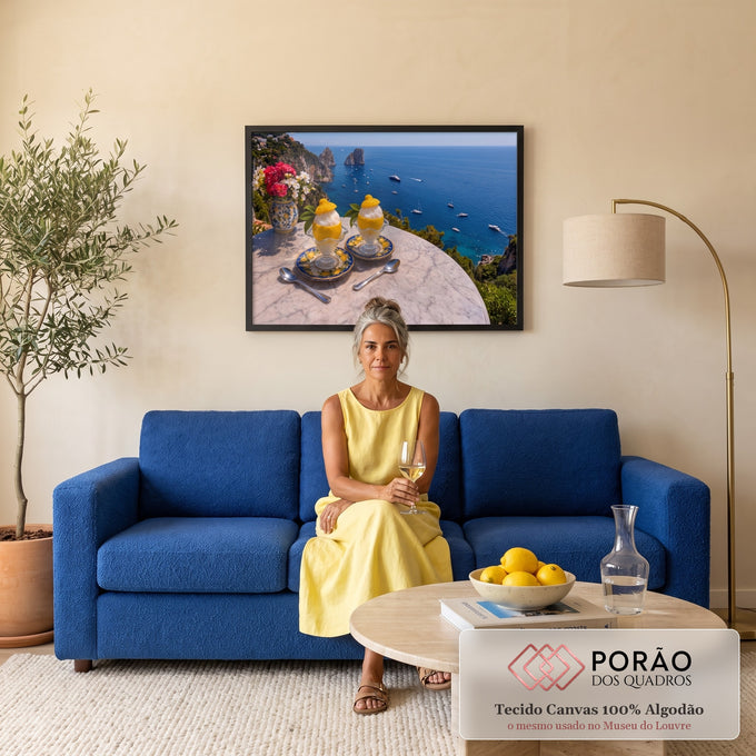 Quadro Decorativo Grande Sorvete de Limão para Área Gourmet | quadros decorativos para sala de estar | sorvete de limão em taças com vista para o mar e rochedos de Capri | em ambiente 3 | Porao dos Quadros