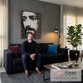 Quadro Decorativo Grande Rosto Masculino para Sala Preto | quadros decorativos para sala de estar | rosto masculino com barba em efeito glitch digital e distorção cromática | em ambiente 3 | Porao dos Quadros
