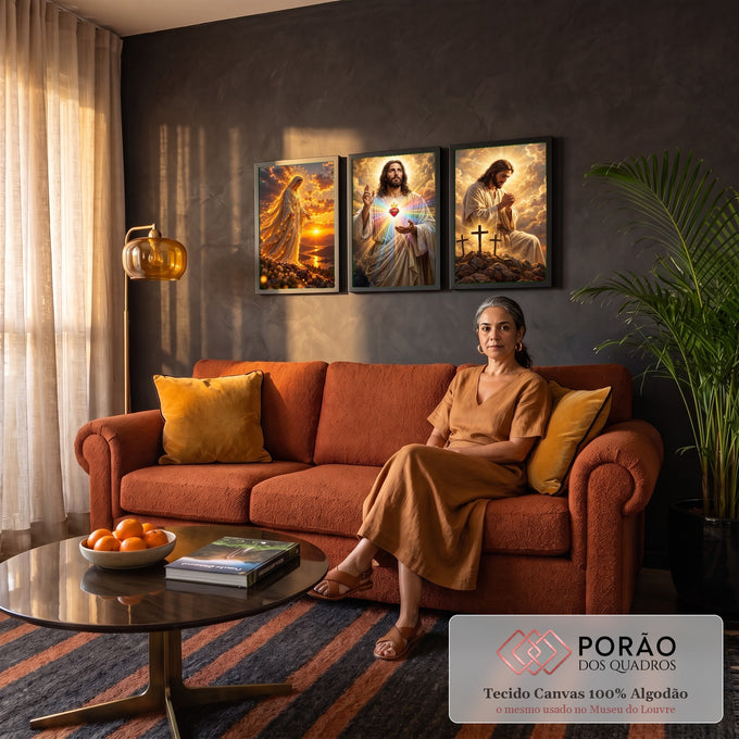 Quadro Decorativo Kit 3 Telas Nossa Senhora Cristo para Sala | quadros decorativos para sala de estar | tríptico com Nossa Senhora, Sagrado Coração de Jesus e Jesus orando diante de três cruzes | em ambiente 3 | Porao dos Quadros