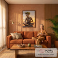 Quadro Decorativo Grande Figura de Madeira para Sala Marrom | quadros decorativos para sala de estar | figura humanoide de madeira meditando no deserto com oliveira na cabeça e pombo branco no peito | em ambiente 3 | Porao dos Quadros