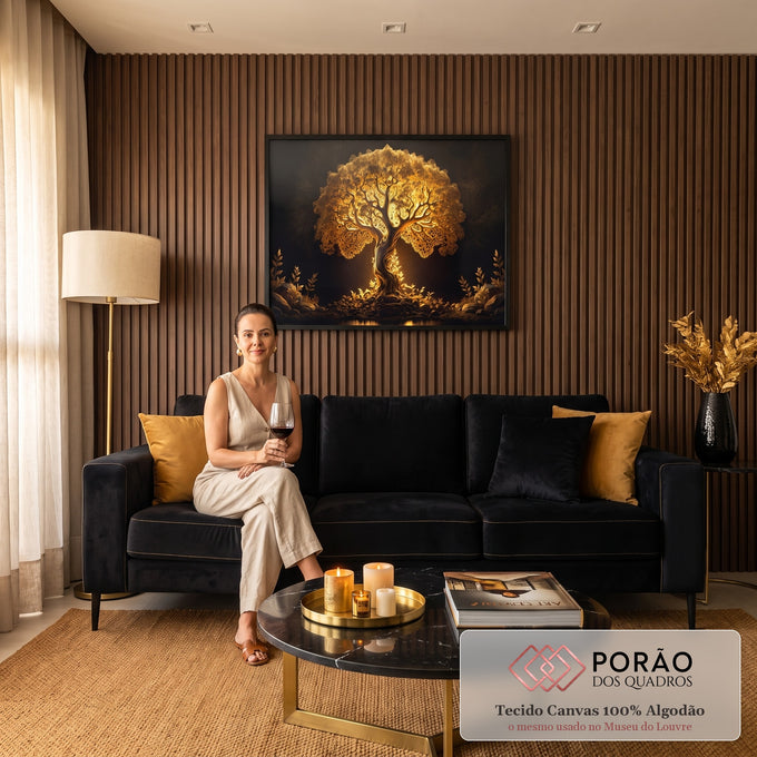 Quadro Decorativo Grande Árvore Dourada Contraste para Sala | quadros decorativos para sala de estar | árvore dourada brilhante com galhos entrelaçados sobre fundo preto profundo | em ambiente 3 | Porao dos Quadros
