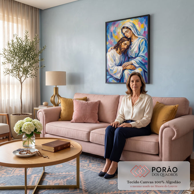 Quadro Decorativo Grande Jesus Auréola Colorida para Sala | quadros decorativos para sala de estar | Jesus e Nossa Senhora abraçados com auréola de pinceladas coloridas ao fundo | em ambiente 3 | Porao dos Quadros