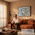 Quadro Decorativo Grande Leão Esculpido para Sala Branco | quadros decorativos para sala de estar | cabeça de leão esculpida em mármore branco com veios dourados | em ambiente 3 | Porao dos Quadros