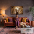 Quadro Decorativo Grande Jesus Cristo Tumba para Sala Bege | quadros decorativos para sala de estar | Jesus Cristo de braços abertos saindo da tumba com auréola dourada | em ambiente 3 | Porao dos Quadros