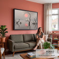 Quadro Decorativo Grande Garças Brancas para Sala Cinza | quadros decorativos para sala de estar | três garças brancas em galho seco sobre lago enevoado com sol rosa ao fundo | em ambiente 3 | Porao dos Quadros