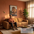 Quadro Decorativo Grande Leão Majestoso para Sala Laranja | quadros decorativos para sala de estar | leão deitado com juba dourada iluminada pela luz do entardecer | em ambiente 3 | Porao dos Quadros