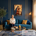 Quadro Decorativo Nossa Senhora Coroada com Menino Jesus | quadros decorativos para sala de estar | Nossa Senhora com manto azul estrelado segurando o Menino Jesus coroado por anjos dourados | em ambiente 3 | Porao dos Quadros