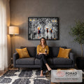 Quadro Decorativo Grande Alameda Chuvosa para Sala Preto | quadros decorativos para sala de estar | casais caminhando sob guarda-chuvas coloridos em alameda preto e branco chuvosa | em ambiente 3 | Porao dos Quadros