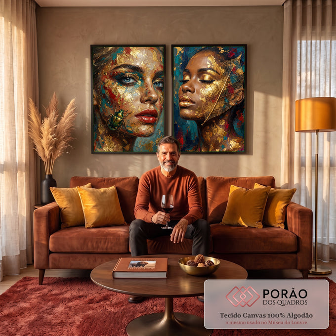 Quadro Decorativo Kit 2 Telas Duas Mulheres para Sala | quadros decorativos para sala de estar | duas mulheres com rosto em folha de ouro, besouro verde e folha dourada sobre o rosto | em ambiente 3 | Porao dos Quadros