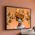 Mulher com rosas laranja e douradas cobrindo a cabeça e um olho sobre fundo laranja, quadro decorativo
