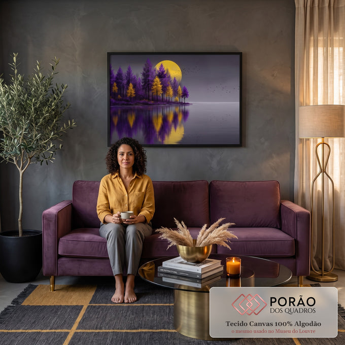 Quadro Decorativo Grande Floresta Roxa para Sala Roxo | quadros decorativos para sala de estar | floresta roxa e amarela à beira de lago com lua dourada e pássaros ao fundo | em ambiente 3 | Porao dos Quadros