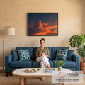 Quadro Decorativo Grande Gato e Pássaro para Sala Laranja | quadros decorativos para sala de estar | silhueta de gato e pássaro em fio contra céu laranja de pôr do sol com lua | em ambiente 3 | Porao dos Quadros