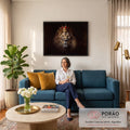 Leão majestoso de frente com coroa dourada cravejada de rubis sobre fundo preto, quadro decorativo